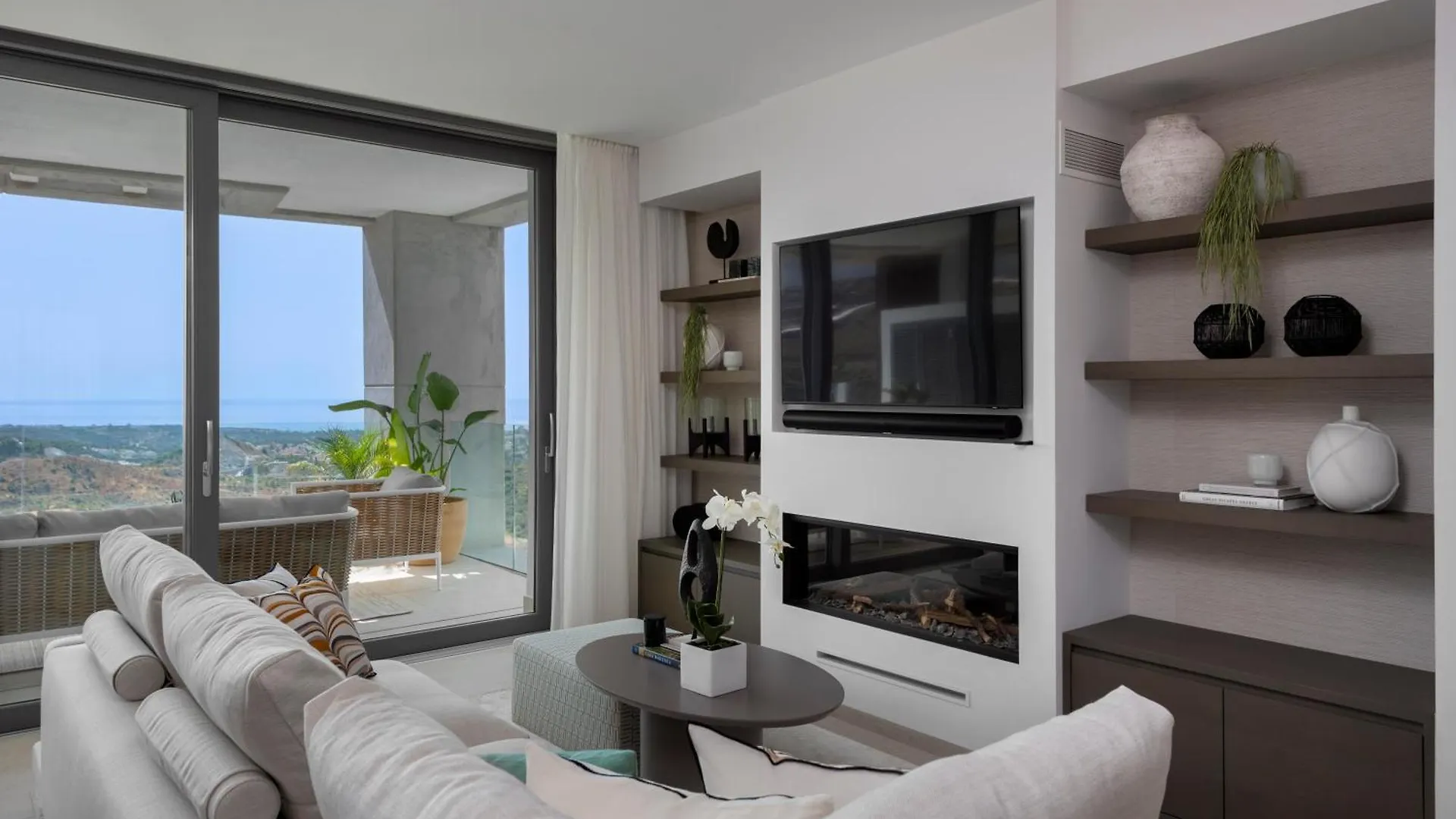 Marbella Quercus Penthouse - Rooftop Jacuzzi Benahavis Apartment