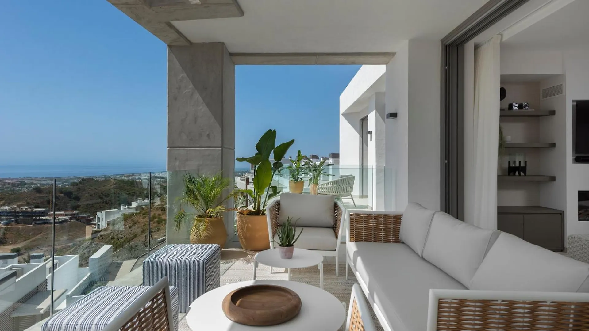 Apartment Marbella Quercus Penthouse - Rooftop Jacuzzi Benahavis