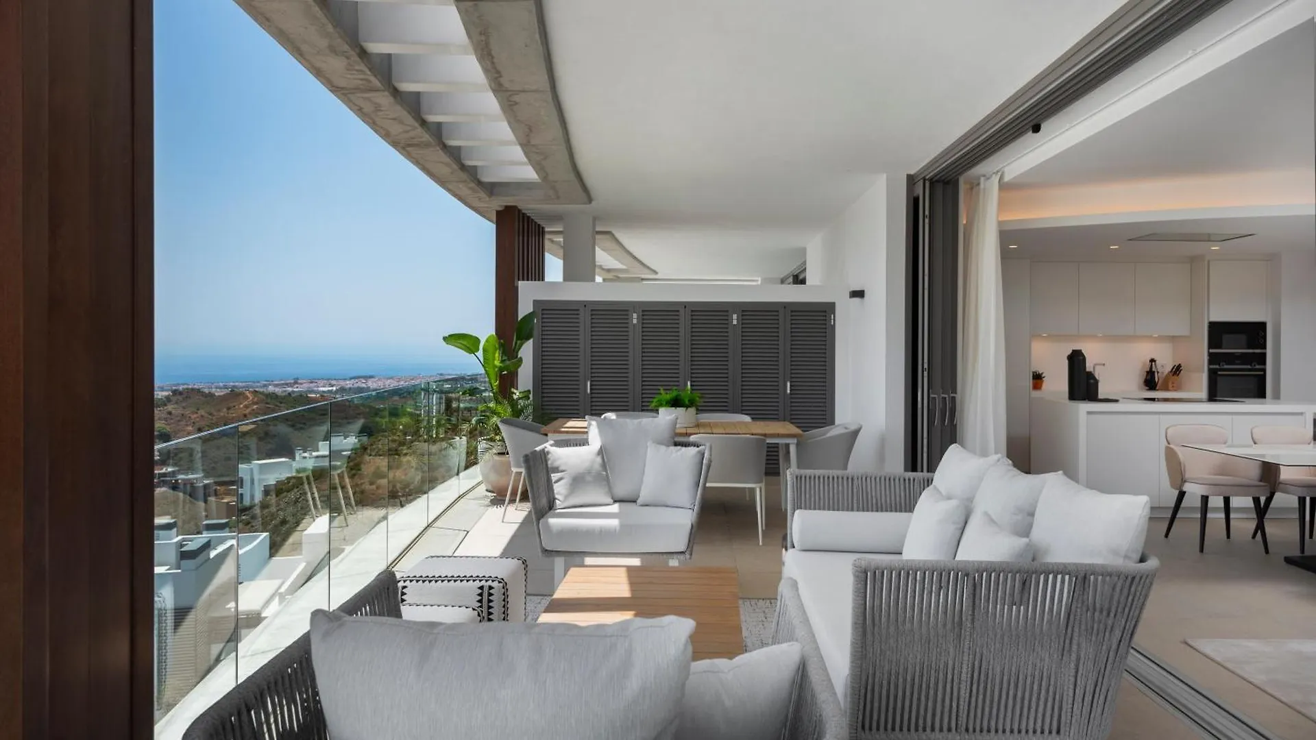 Marbella Quercus Penthouse - Rooftop Jacuzzi Benahavis