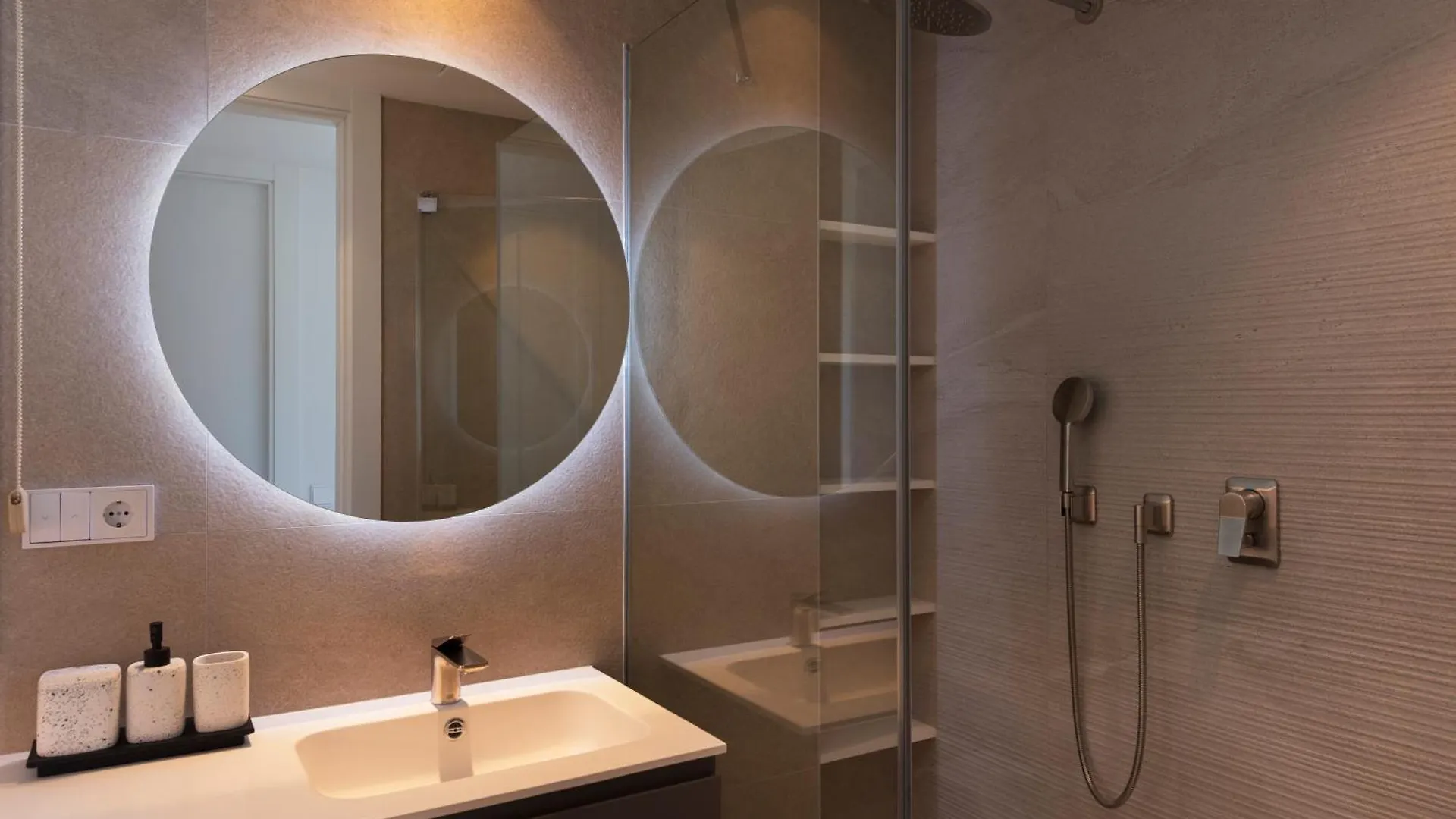 Marbella Quercus Penthouse - Rooftop Jacuzzi Benahavis 0*,