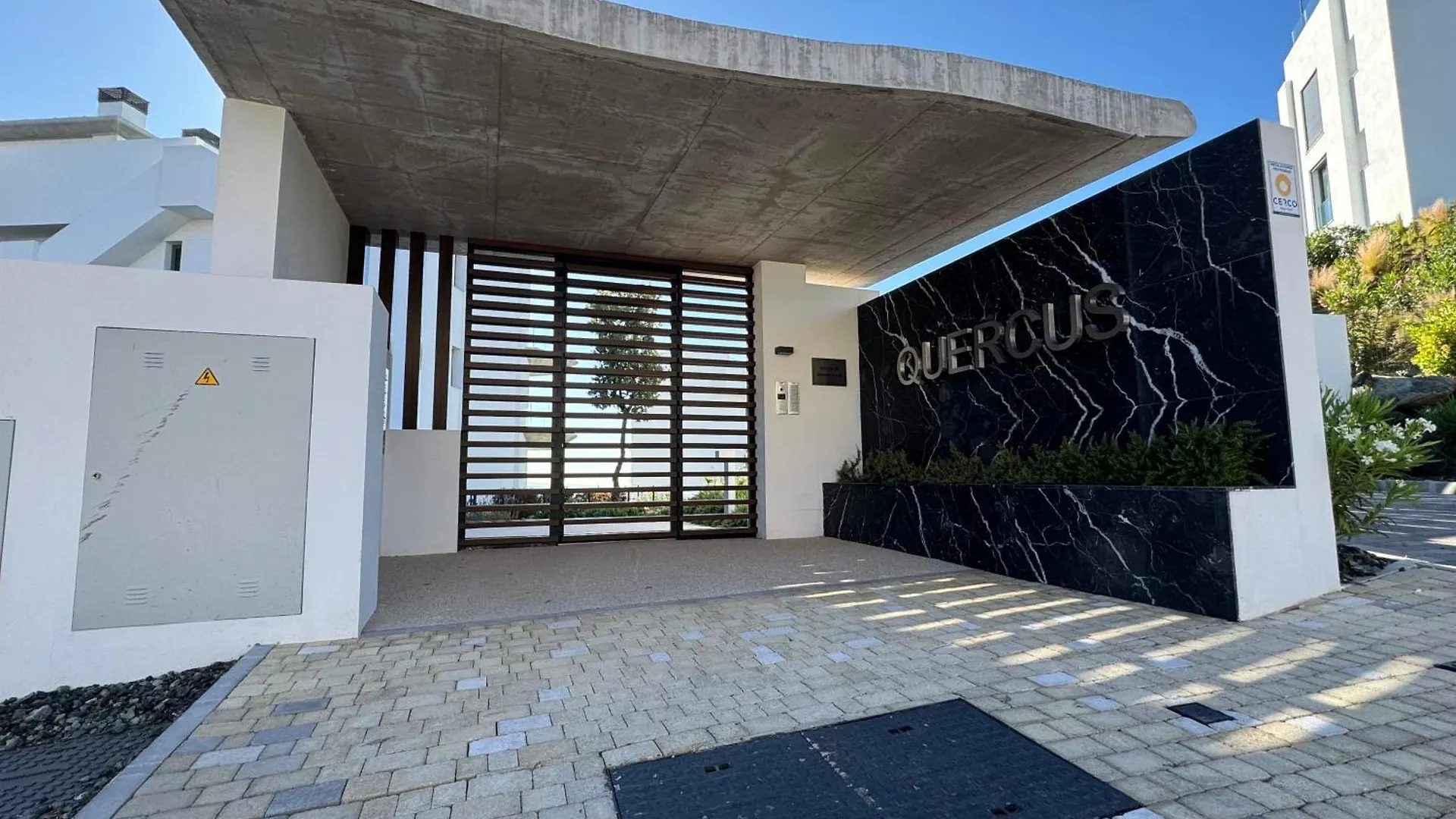 Marbella Quercus Penthouse - Rooftop Jacuzzi Benahavis